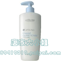 保持肌肤水分 令肌肤柔软舒适Oriflame/欧瑞莲舒缓洁面乳