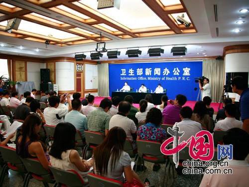 圣元奶粉陷入“性早熟门”卫生部:难断定有必然联系