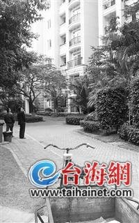 300�������������̾����ź��� һ�䷿סʮ����