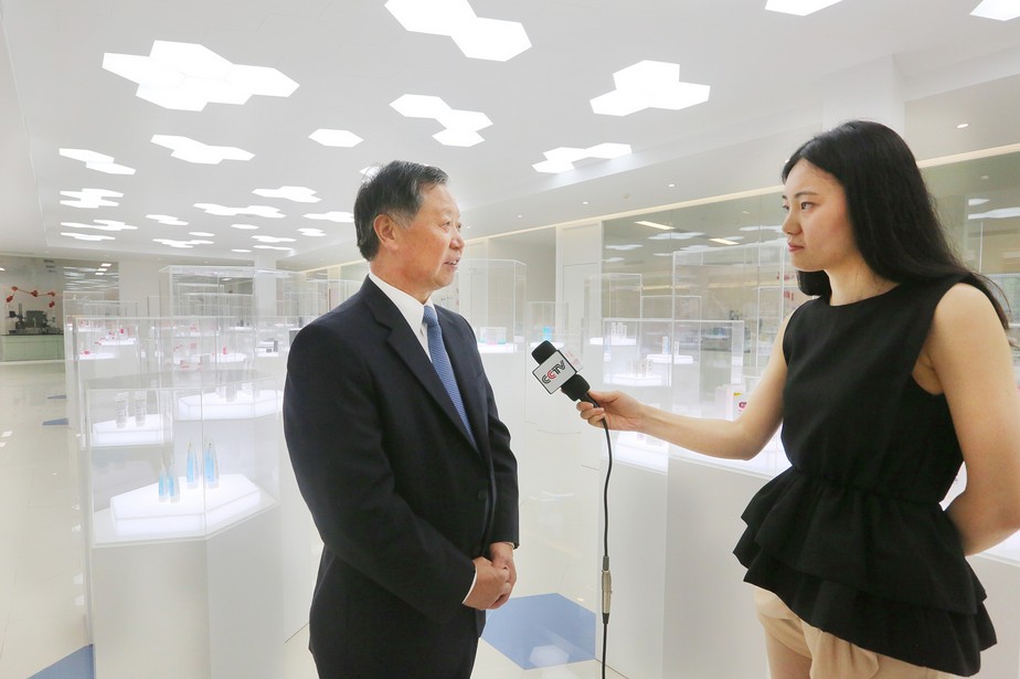 董事长访谈_董事长办公室图片