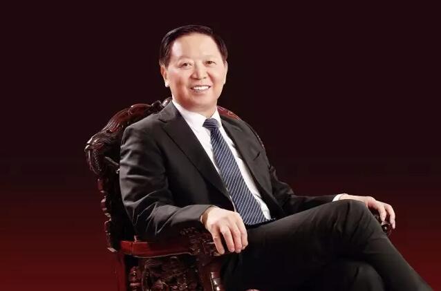 徐之伟:小木匠做化妆品,30年成全国规模第一