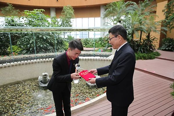 康婷老总是谁_康婷产品价格表图片(3)