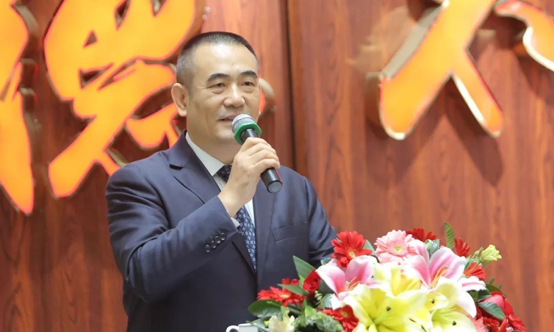 远在路上 太阳神2019年员工大会与集团新春团