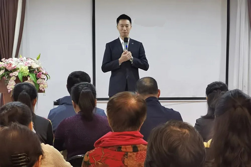 荐康客老总_荐康客室内图片