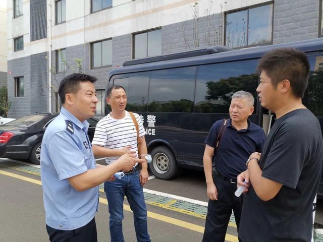 江苏南通:收网!海安公安成功捣毁6个传销窝点 江苏南通:收网!海安公安成功捣毁6个传销窝点