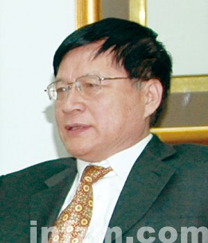 邓湛案引发雅芳“贿赂门”